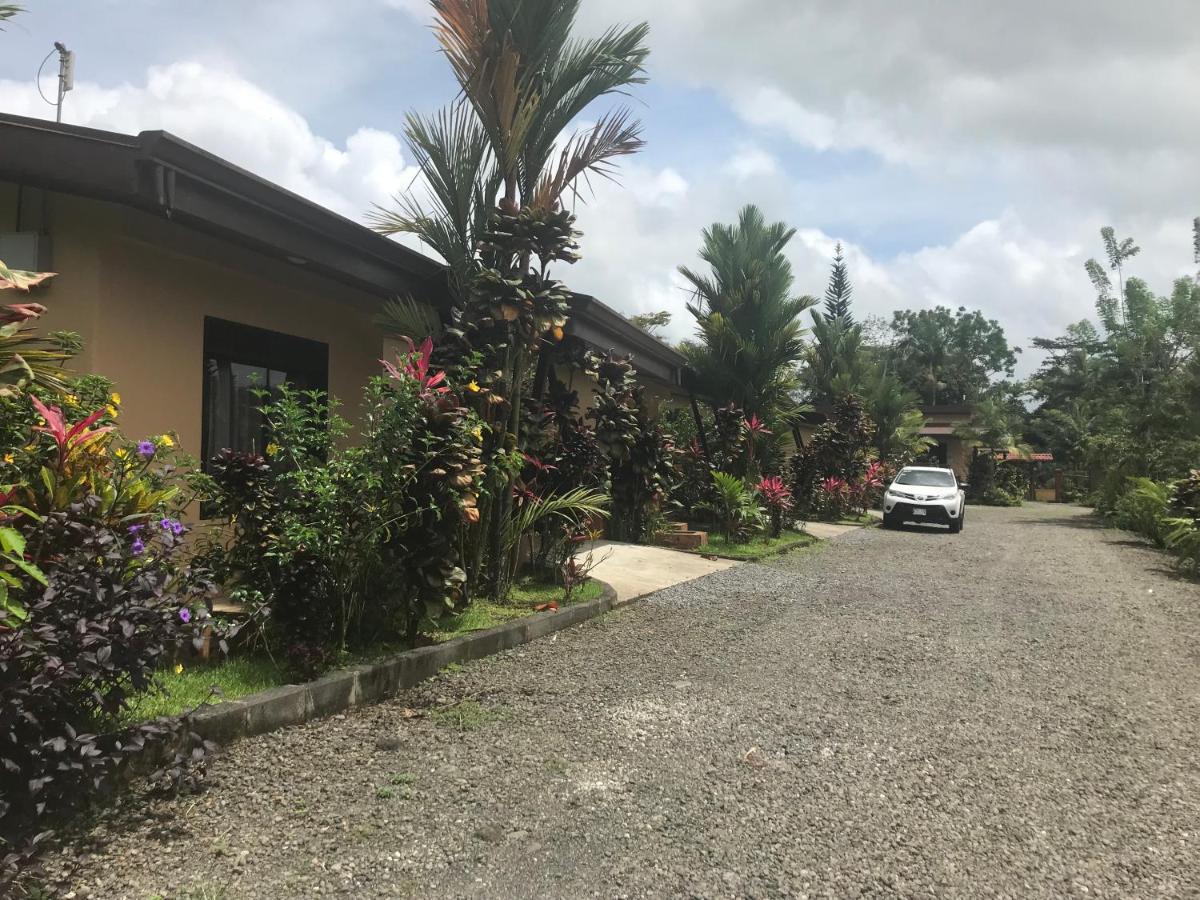 Aunty Arenal Lodge La Fortuna Exterior foto