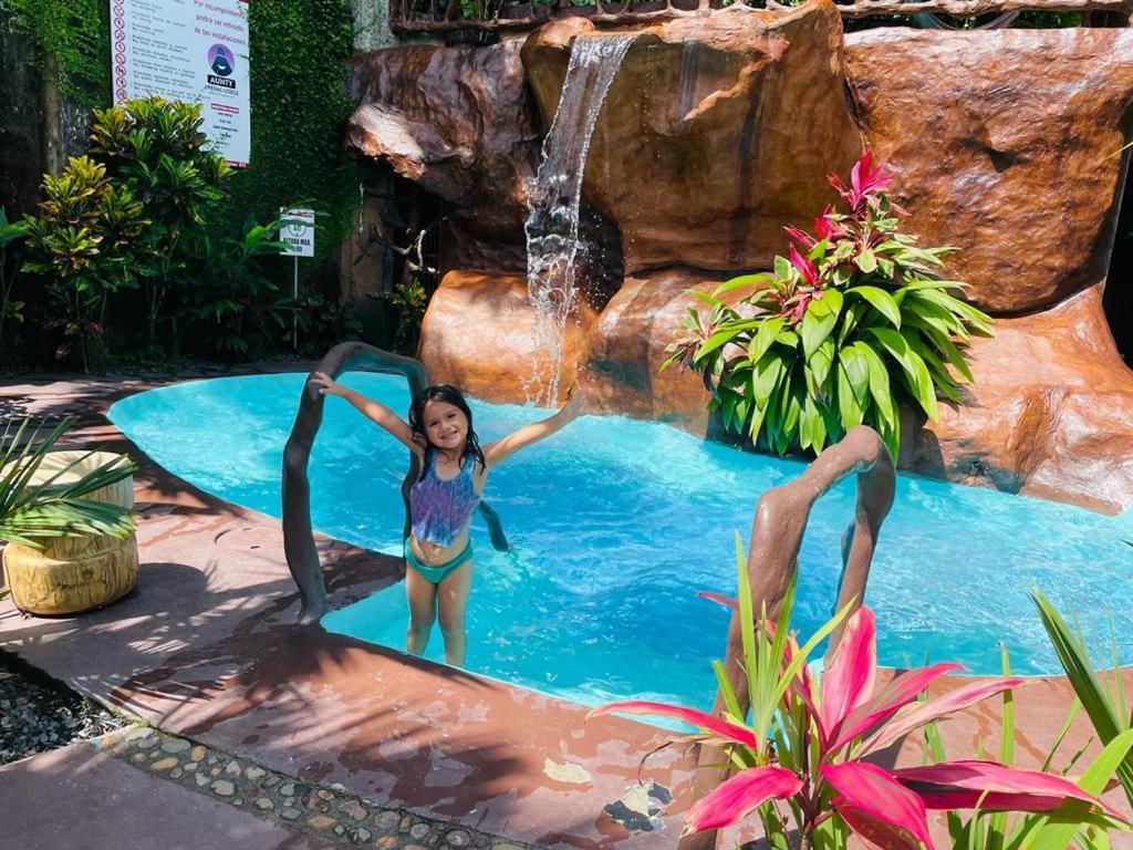 Aunty Arenal Lodge La Fortuna Exterior foto